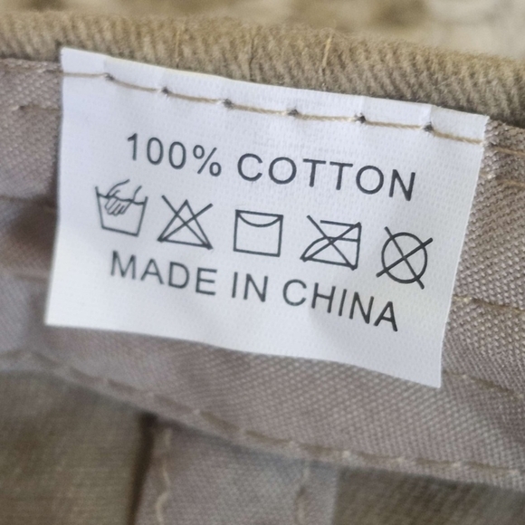 NWT Graphic Baseball Cap - Picture 5 of 5